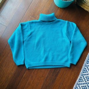 Vintage blue crop sweater